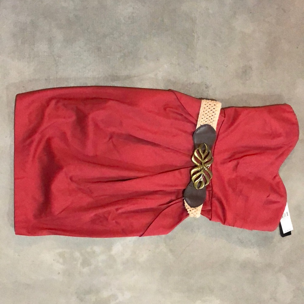 Strapless Summer Dress with Belt and Pockets